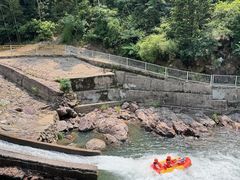 -安吉龙王山峡谷漂流