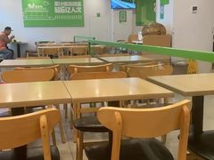大堂-老乡鸡(潜山南岳路店)