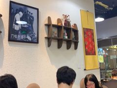 大堂-门框胡同百年卤煮(鸟巢店)