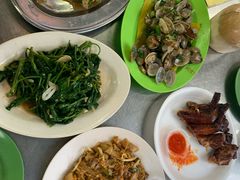 -明记烧鱼美味店