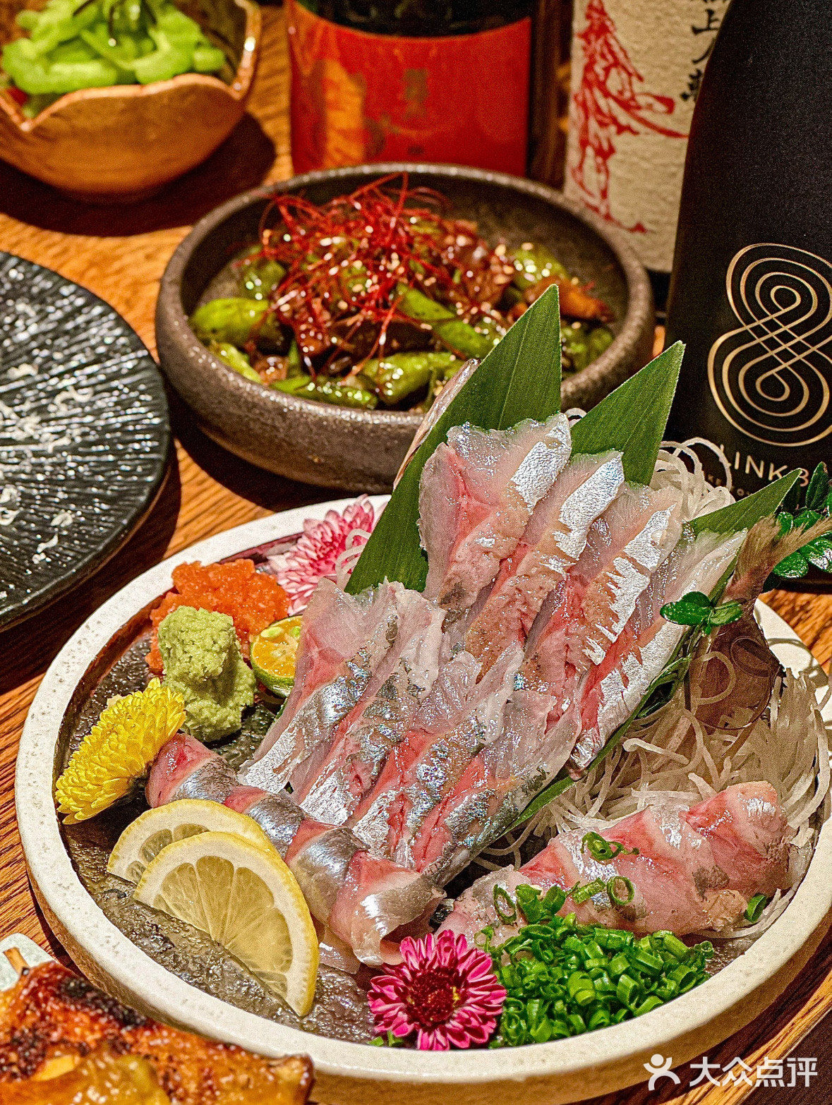 在静安寺！！终于吃到了超火的痛风锅！！！