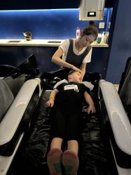 -PE SALON