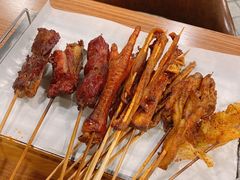 -陈员外正宗夹江烧烤(广福路店)