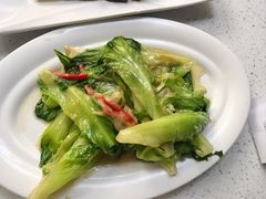 -肥仔文澳门猪骨煲(南京西路店)