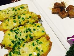 -HIHE Bistro·Oyster Bar(华熙live店)