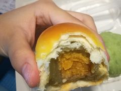 手工莲蓉蛋黄酥-陶陶居饼家(惠福东路店)