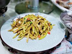 -雅和生态渔庄·宜城锅巴饭(龙灵山公园店)