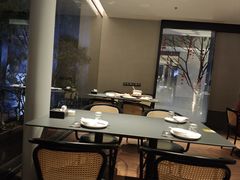 -铜锣湾·有麝自然香(渝北财富中心店)