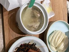 -老乡鸡(融科天地店)
