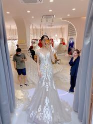 -Color卡诺婚纱礼服馆(南京严选店)