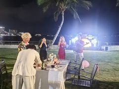 -JW万豪厨房餐厅·滨海草坪烧烤·海鲜·海景(三亚绿发山海天JW万豪酒店)