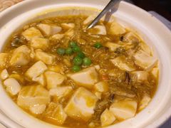 蟹粉豆腐-卯时·龙光雅宴·精致锡帮菜(惠山古镇店)