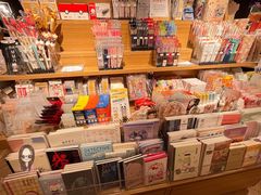 -九木杂物社(东方新天地店)