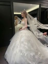-Vera Wang婚纱礼服旗舰店