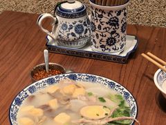 小潘记特色鸭血粉丝汤-小潘记鸭血粉丝汤