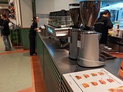 -M Stand(南京新街口金鹰店)