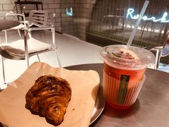 -RWORK·COFFEE(滨江店)