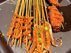 -松哥油焖大虾.小龙虾.黑鸭煲(海岸城店)
