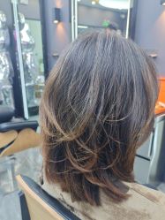 -藤野造型烫染·漂发