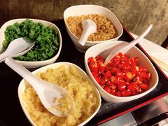 -鲜入围煮花胶鸡海鲜火锅