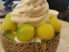 哈密瓜冰淇淋-玲婧胡同·生日蛋糕·餐厅(嘉里城店)