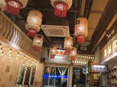 -旧街市鲜货老火锅(大光路店)