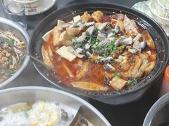 -周良天山牛杂城(天山路总店)