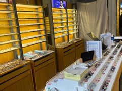 -优医视平价眼镜蔡司依视路折扣工厂店(德胜门店)