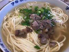 牛肉面-伊祥·敦煌楼