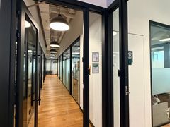 -WeWork中国(南京西路社区店)