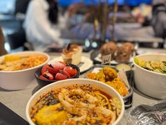 -W COLLECTIVE  DESSERT SHOP