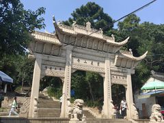 -灵岩山风景区