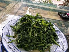 -昆虫窝子·特色云南菜(拓东路总店)