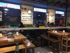 大堂-珍巴奴毛肚牛肉小火锅(四惠店)