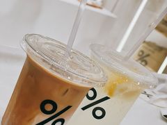冰咖啡拿铁-% Arabica阿拉比卡咖啡(前滩太古里店)