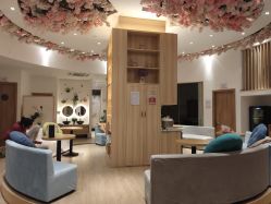 -静待花开瑜伽尊巴会馆