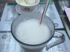 杏仁汁鲜奶-义顺牛奶公司