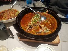 泡豇豆烧肥砣-柴门头啖汤·经典川菜·慢火汤品(锦城万达店)