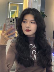 -YOUNG漾沙龙