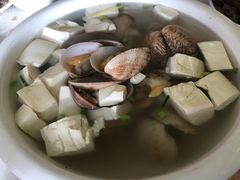 豆腐红蛤汤-花乐餐厅(涠洲岛店)
