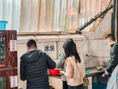 -正宗杨记普洱酸醋米线(总店)