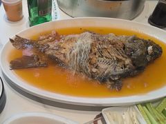 -梅利汴京烤鸭•开封豫菜地标店(东大街店)
