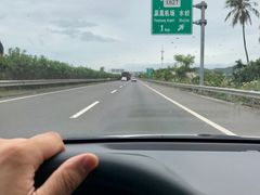 -一嗨租车(凤凰机场店)