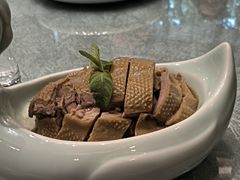 -老铺人家酒店(紫荆名流店)