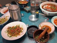 -呷湘厨·鱼汤捞饭·剁椒鱼头·辣椒炒肉(国家会展中心店)