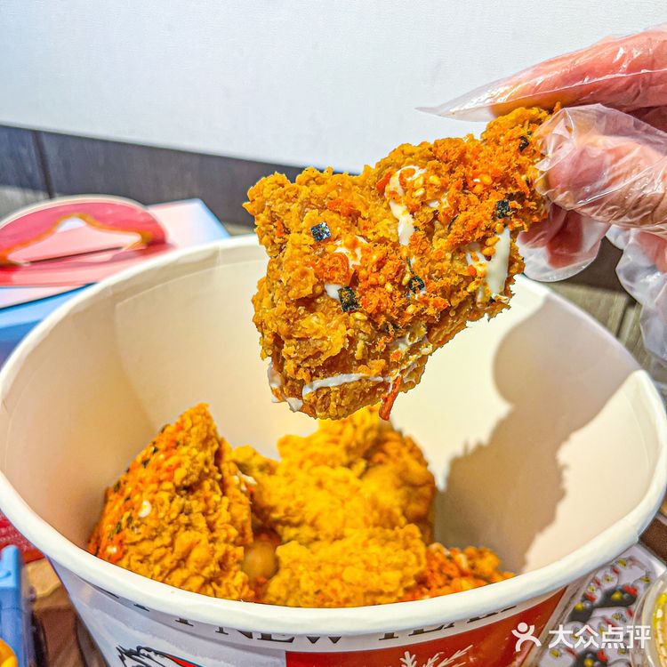 跑遍了佛山 我终于集齐KFC小黄人玩具‼️