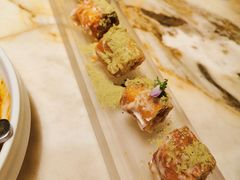 奇妙油条虾-弄堂里(西溪龙湖天街店)