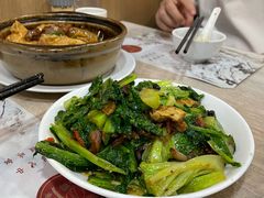 -尝囍煲仔小菜