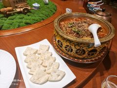 -蒙古大营·蒙古演绎餐厅(赛马场店)