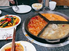 -渝里重庆火锅(航天城店)